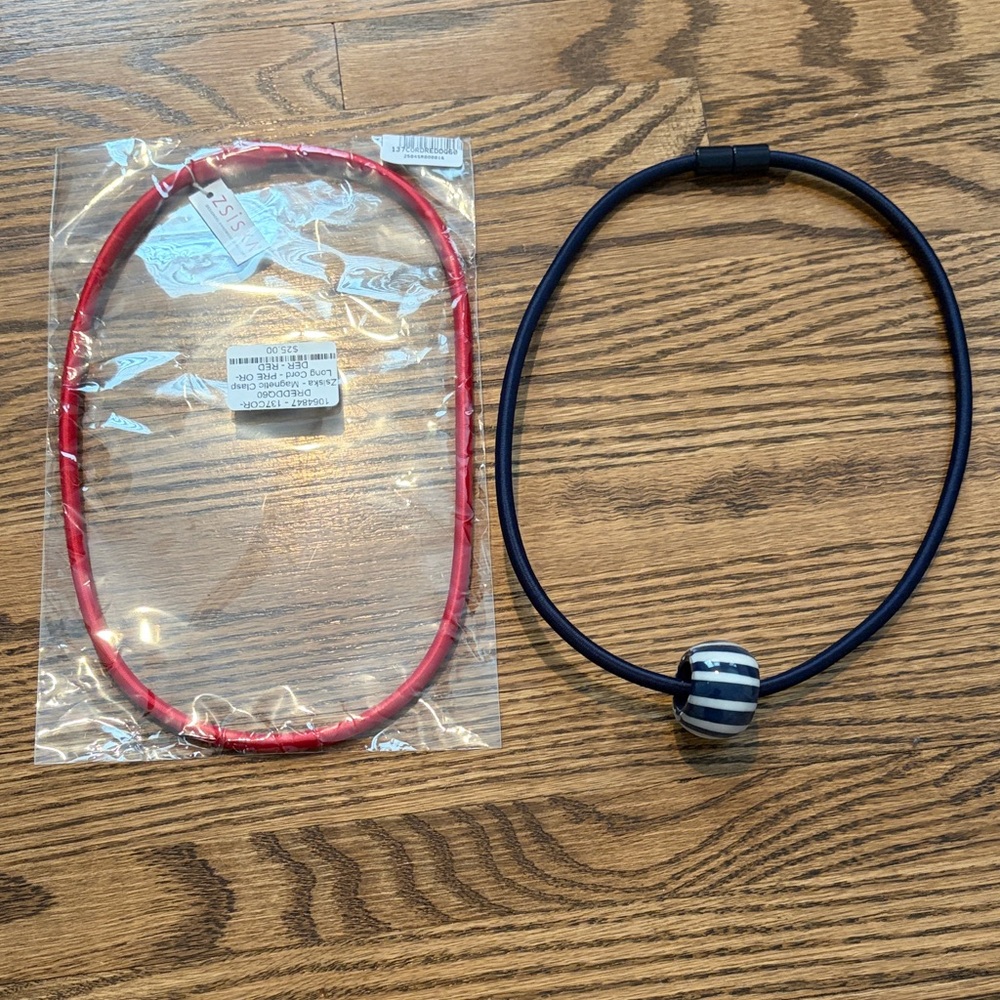 ZSISKA Bliss Cord x 2 + Bead - Red and Navy cords.